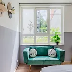 Kuenstlicheres Apartment Am Mauerpark Appartamento