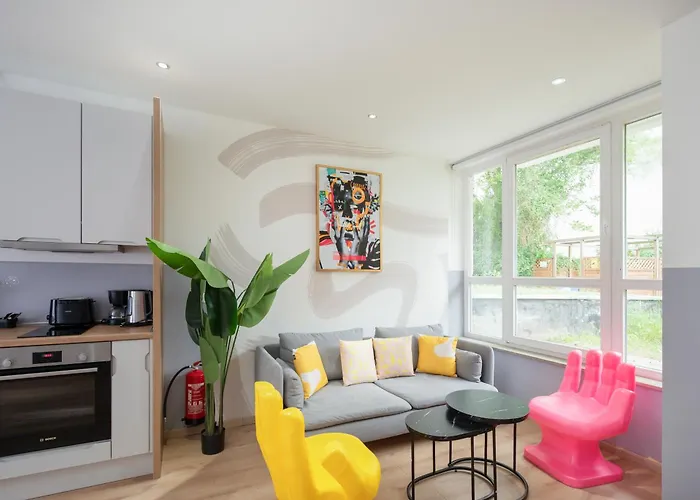 Kuenstlicheres Apartment Am Mauerpark *